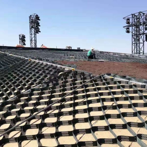 HDPE geocell grid 50-330 for slope protection and road reinforcement - Image 4
